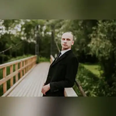 赖成坤